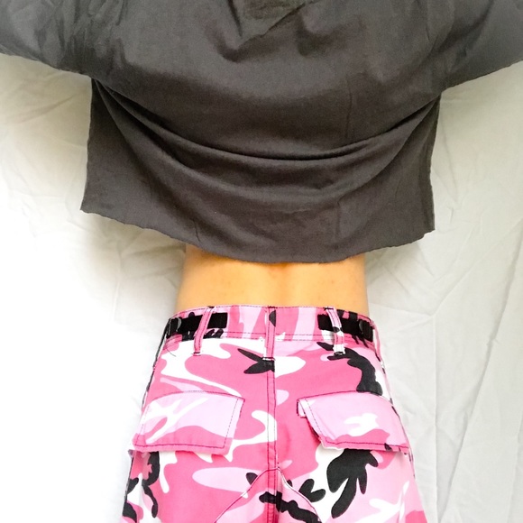MagPul Grey Armed Woman Crop Top - Picture 7 of 7